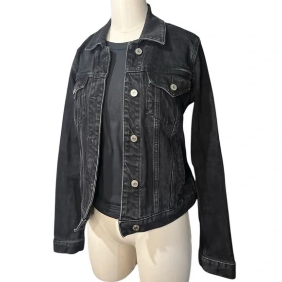 Abercombie & Fitch black Washed Denim Jacket in Small Size - Picture 3 of 8